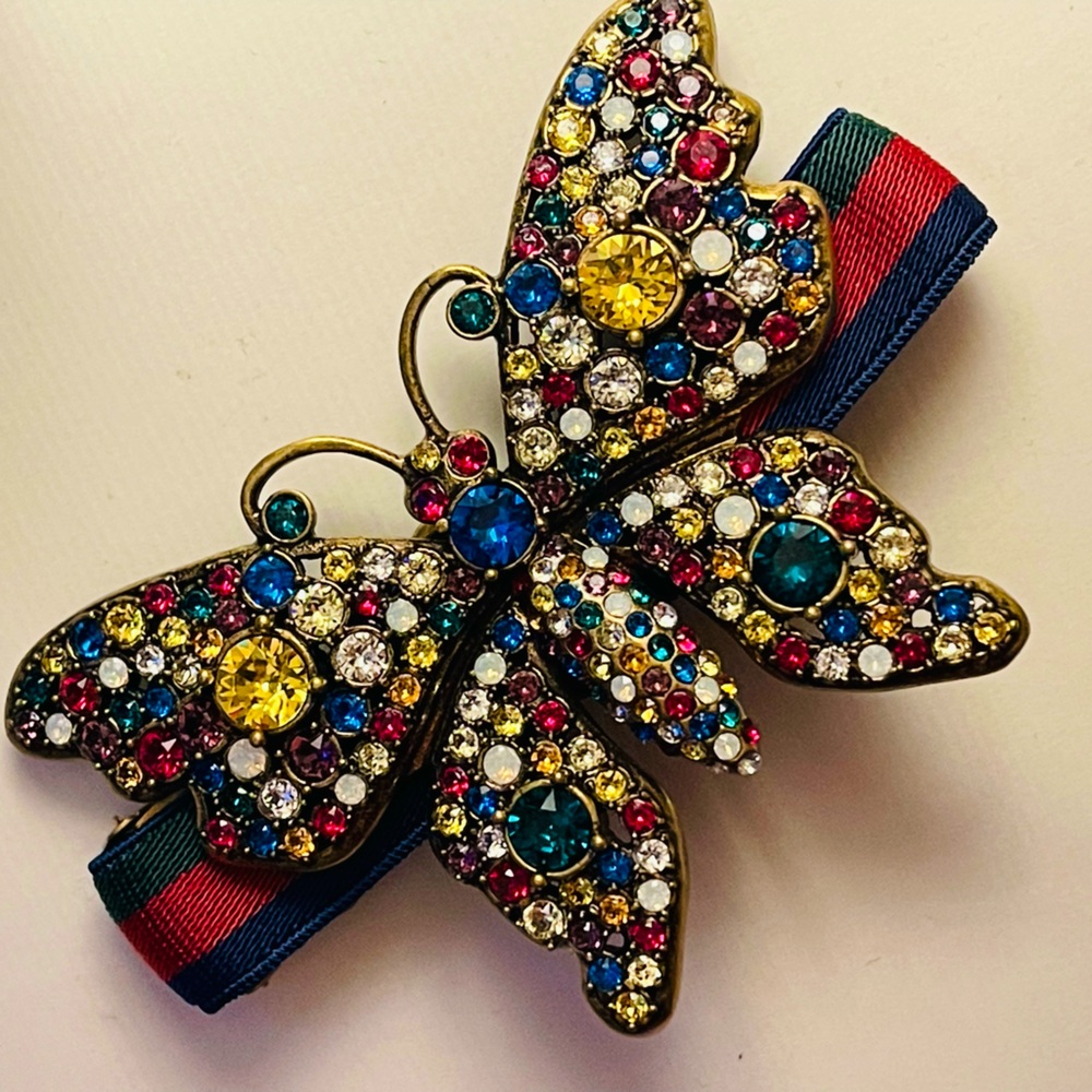 ****Gucci Butterfly crystal multicolored leather buckle bracelet****